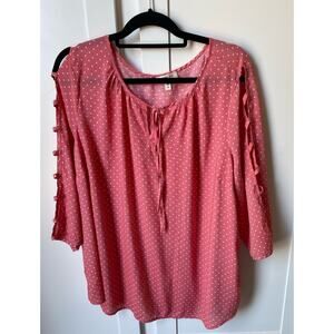 COMO BLU women's Caged 3/4 sleeve peasant top, Coral Dot 2X Polka dots